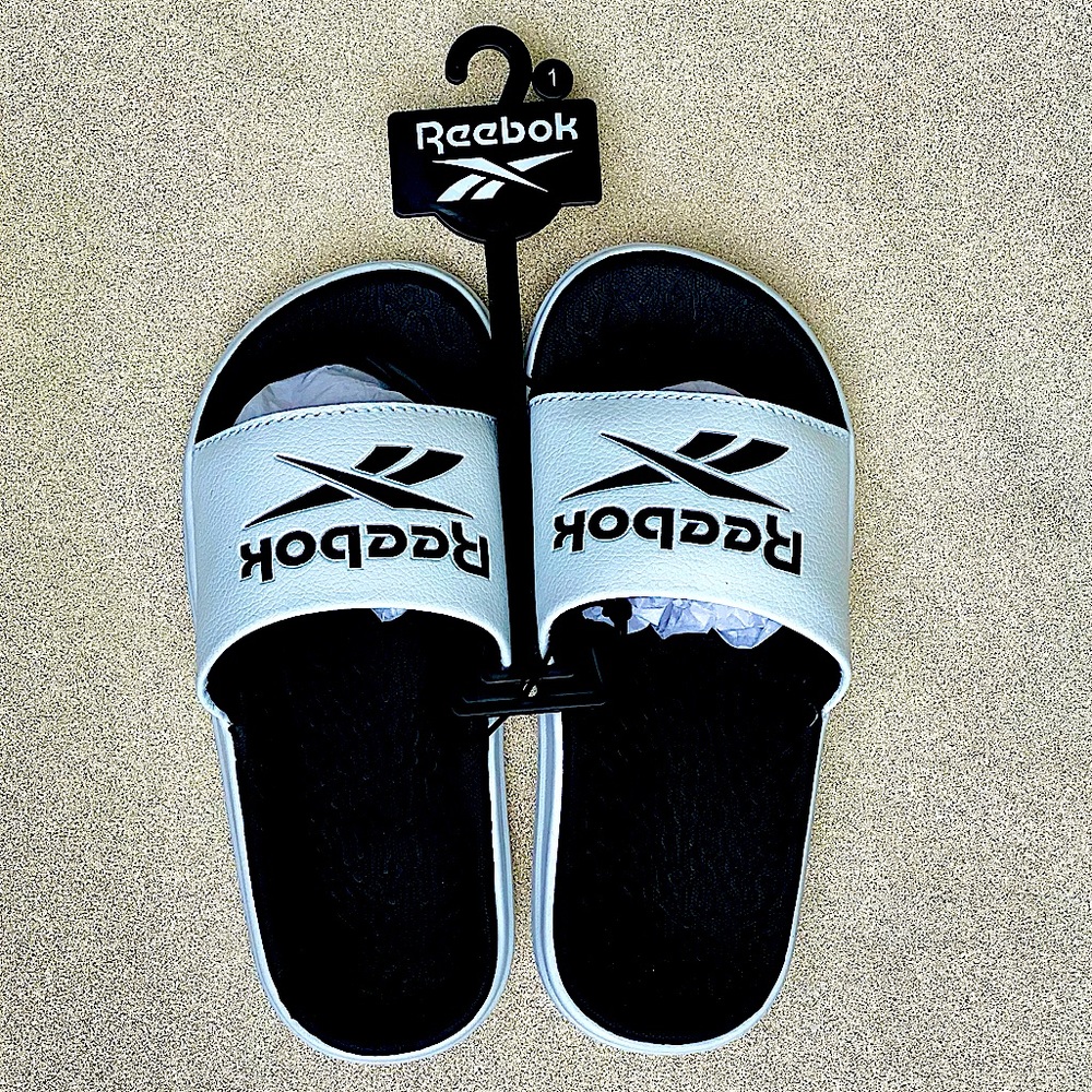 🎉 HOST PICK!!!!! 🎉Reebok Dual Density Slide Sandals - NWT! - Picture 1 of 3